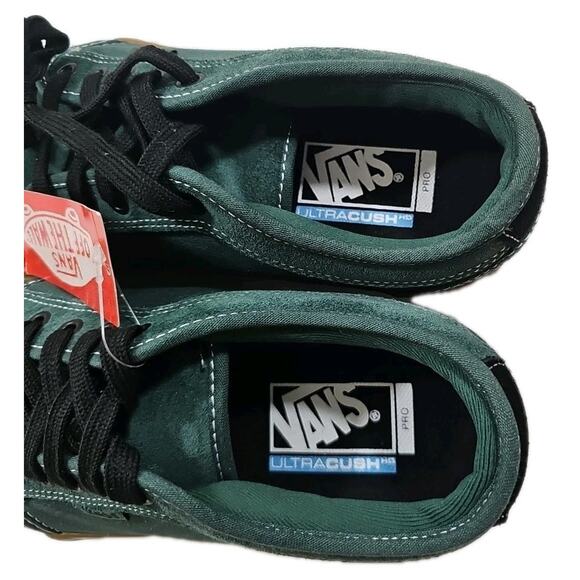 Vans ~Woman 9; Men's 7.5~Chukka Low Trekking Green/Black Suede Gum Sneaker - Picture 3 of 16